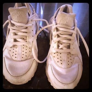 Nike haurache sneakers